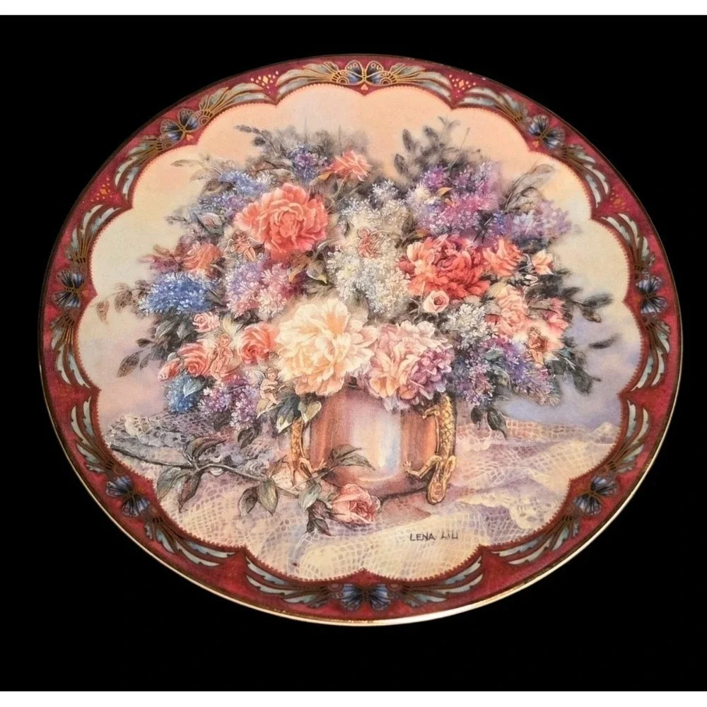 Set Of 2 W.L. George Collectors Plates By Lena Liu Floral‎ Gold Accents 8